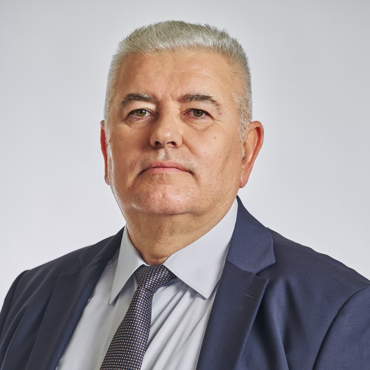 Стефан Сабрутев