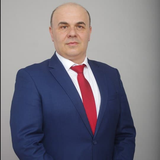 Андрей Андреев