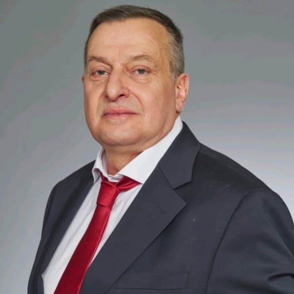 Васил Василев