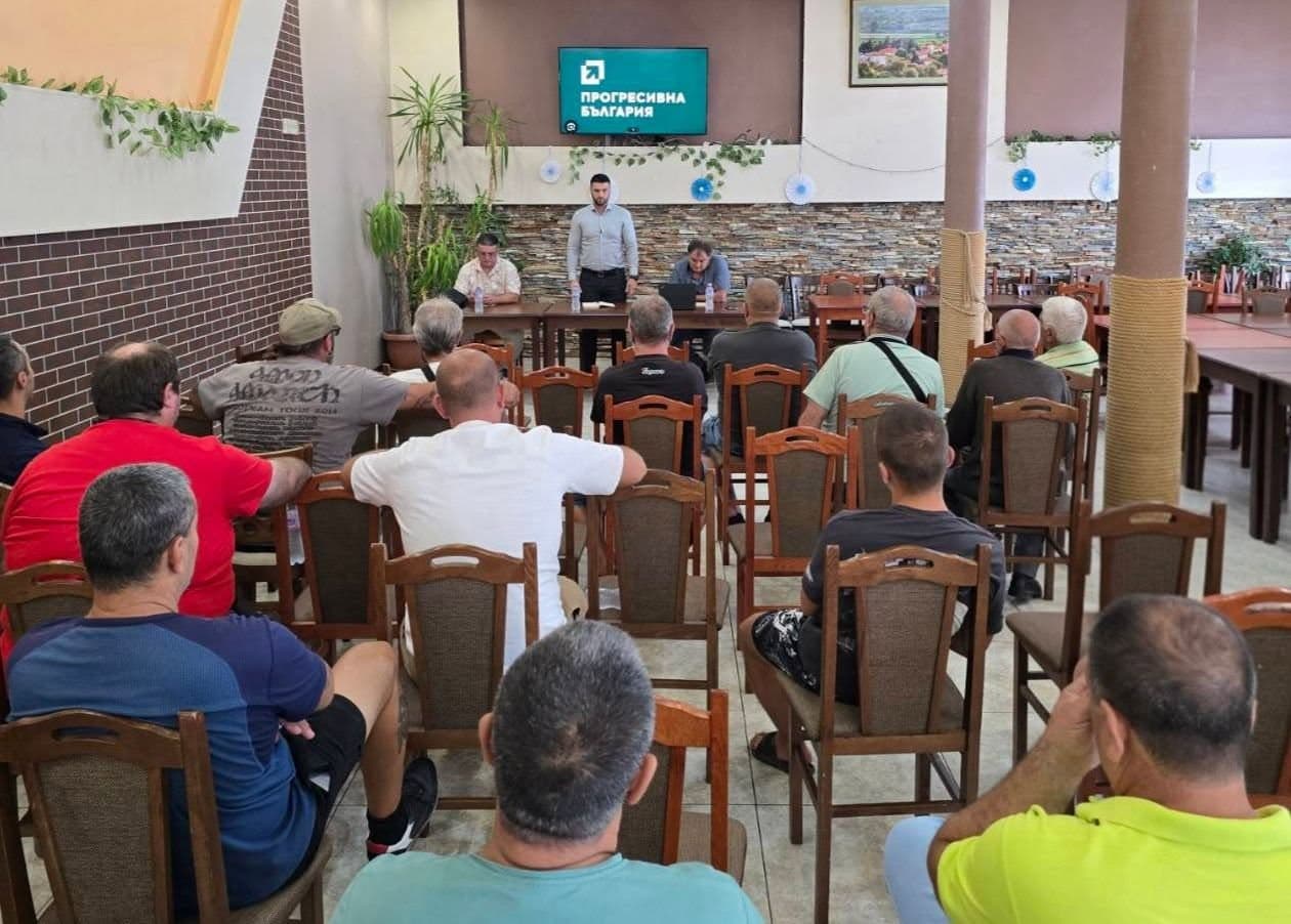 Пламен Карашев от „ПРОГРЕСИВНА БЪЛГАРИЯ“ при малките производители в Сунгурларе