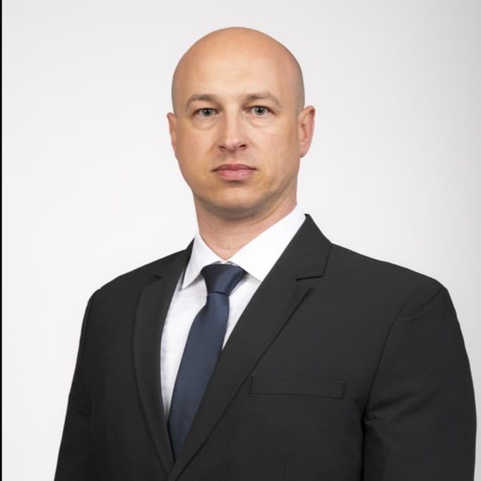 Павел Василев