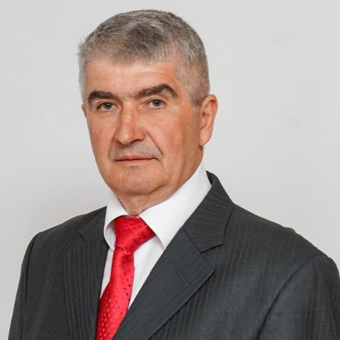 Гюрсел Емин