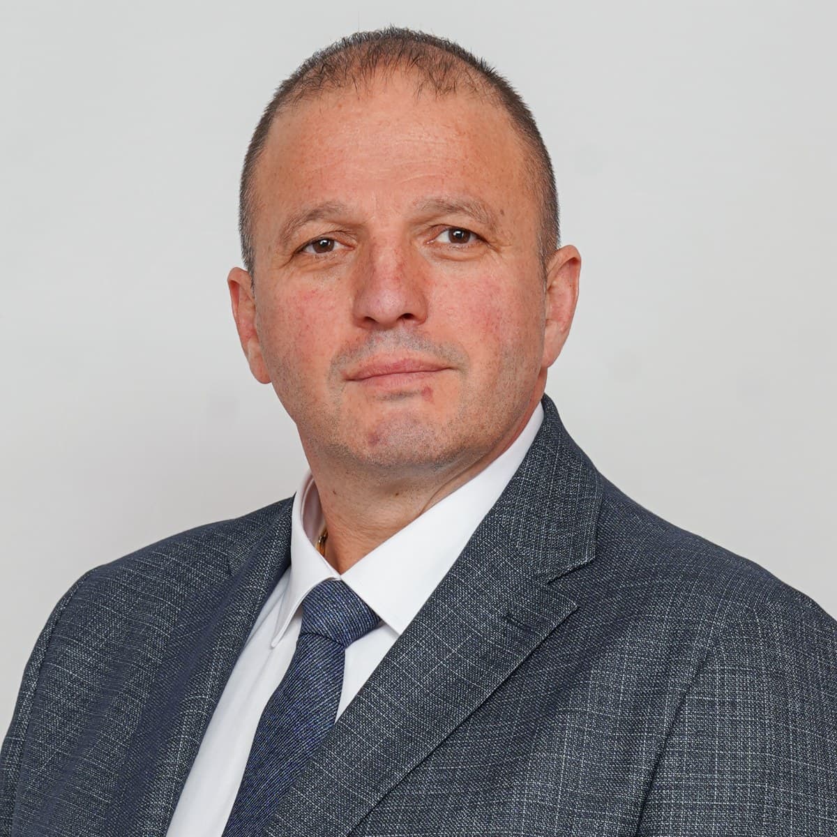 Ерол Хадживейсал