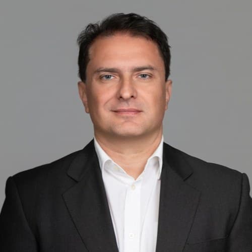 Ивайло Сираков