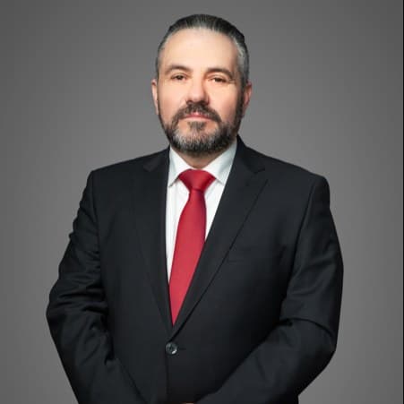 Рашид Узунов