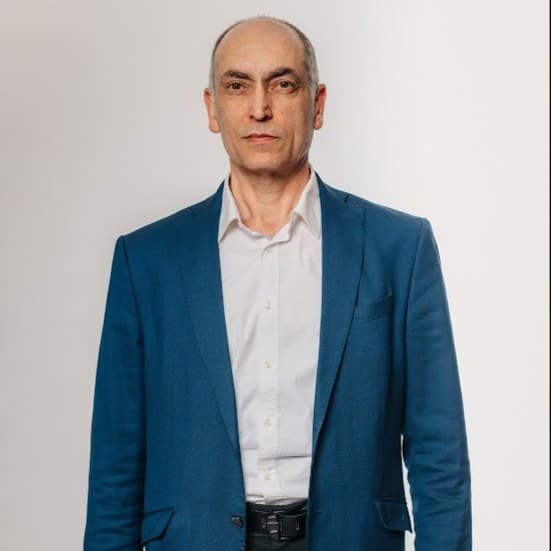 Валентин Ангелов